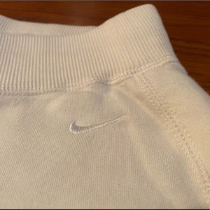 Nike Women’s Sweatpants